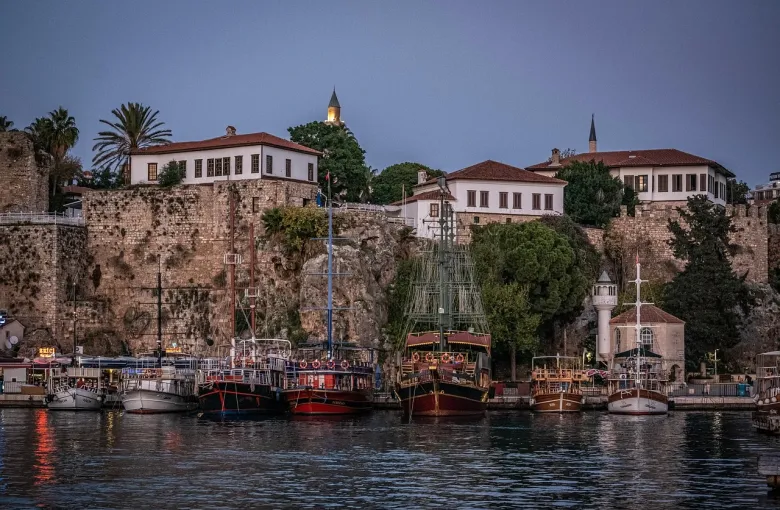 Coastline Turkey for a destination guide