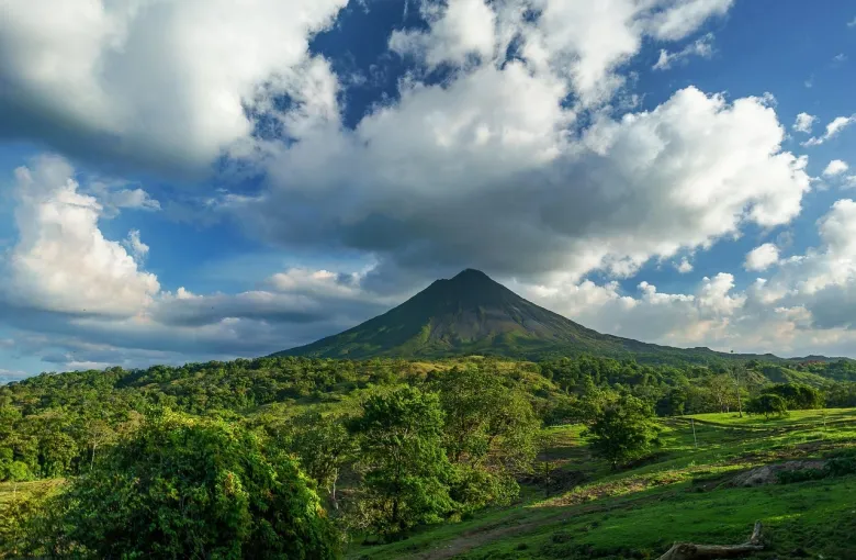 Costa Rica Volcano for a destination guide